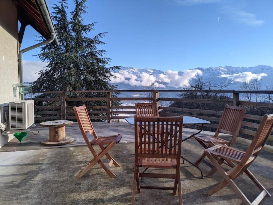 Maison Familiale En Montagne Avec Vue Merveilleuse Sur Le Massif De Belledonne Saint-Bernard  ภายนอก รูปภาพ